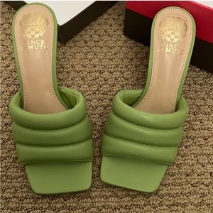 Vince Camuto shoes 7